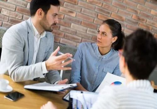 成都婚外情调查取证：小产权房离婚后怎么处理的